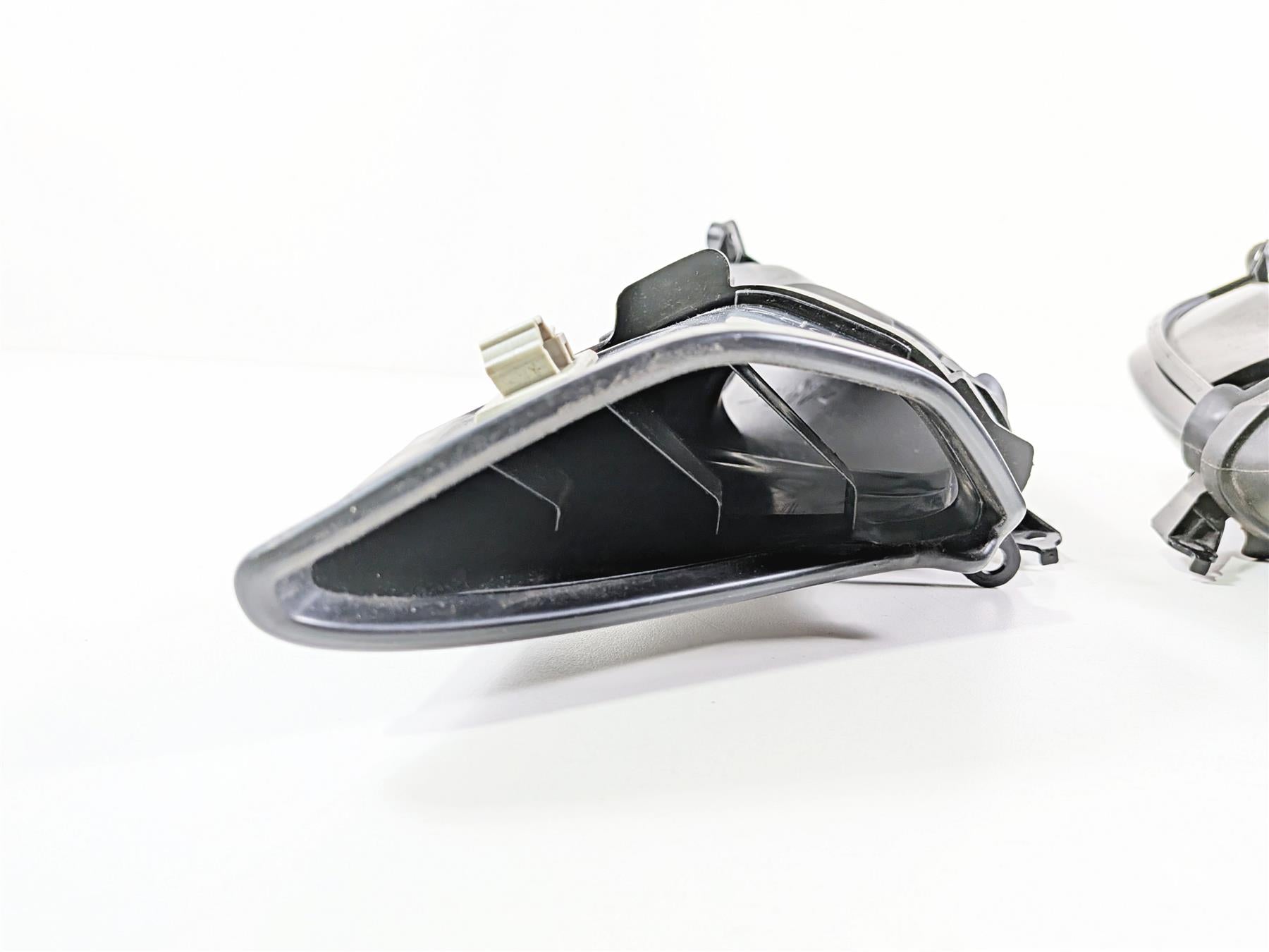 2008 Yamaha YZF R1 RN19 Air Intake Inlet Duct Scoop Ram Set 4C8-2838R-00 {{ shop.shopifyCountryName }} - Mototech271