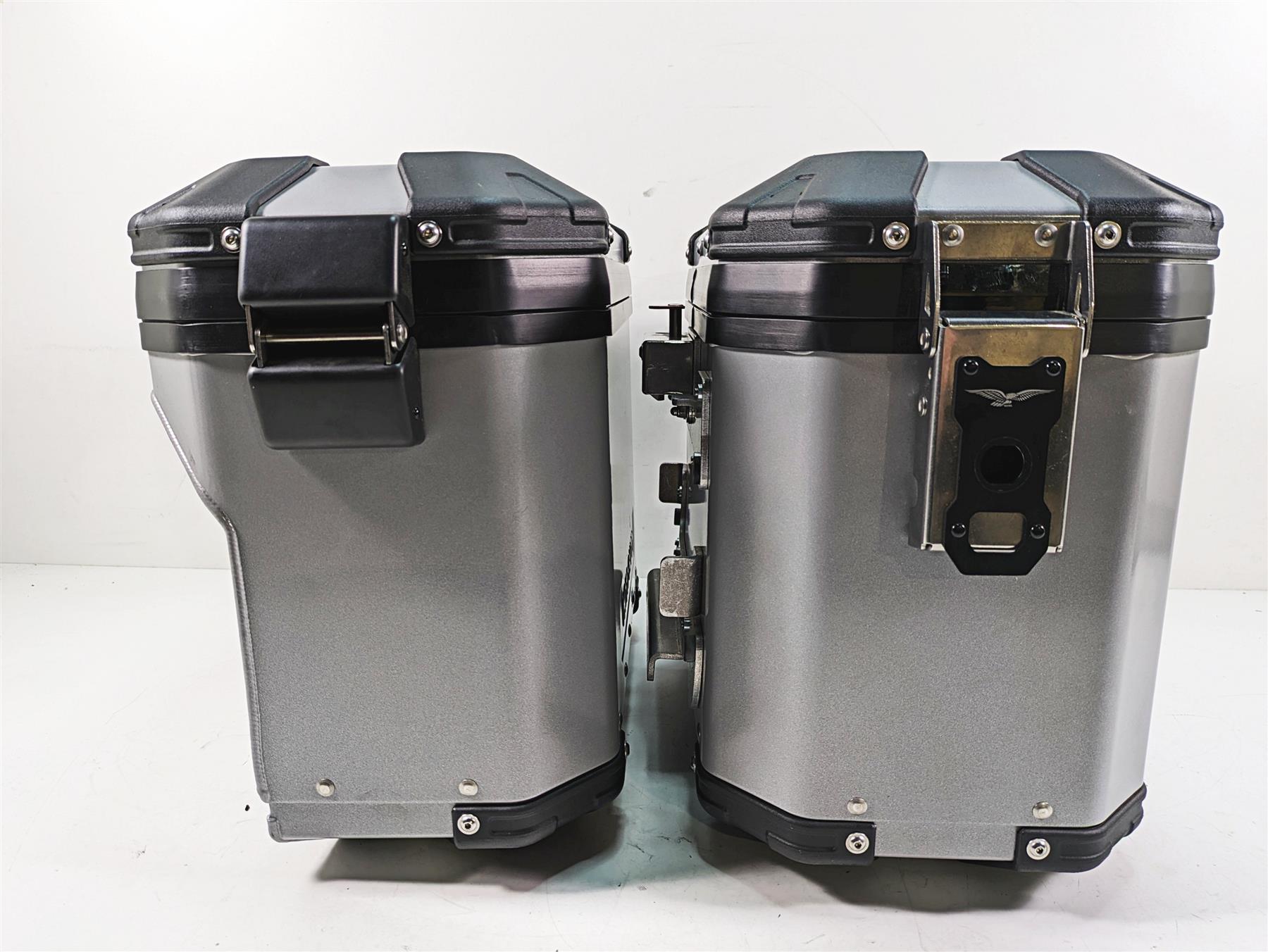 2020 Moto Guzzi V85 TT Adventure Aluminum Saddlebag Saddle Bag Set 2S001301 {{ shop.shopifyCountryName }} - Mototech271