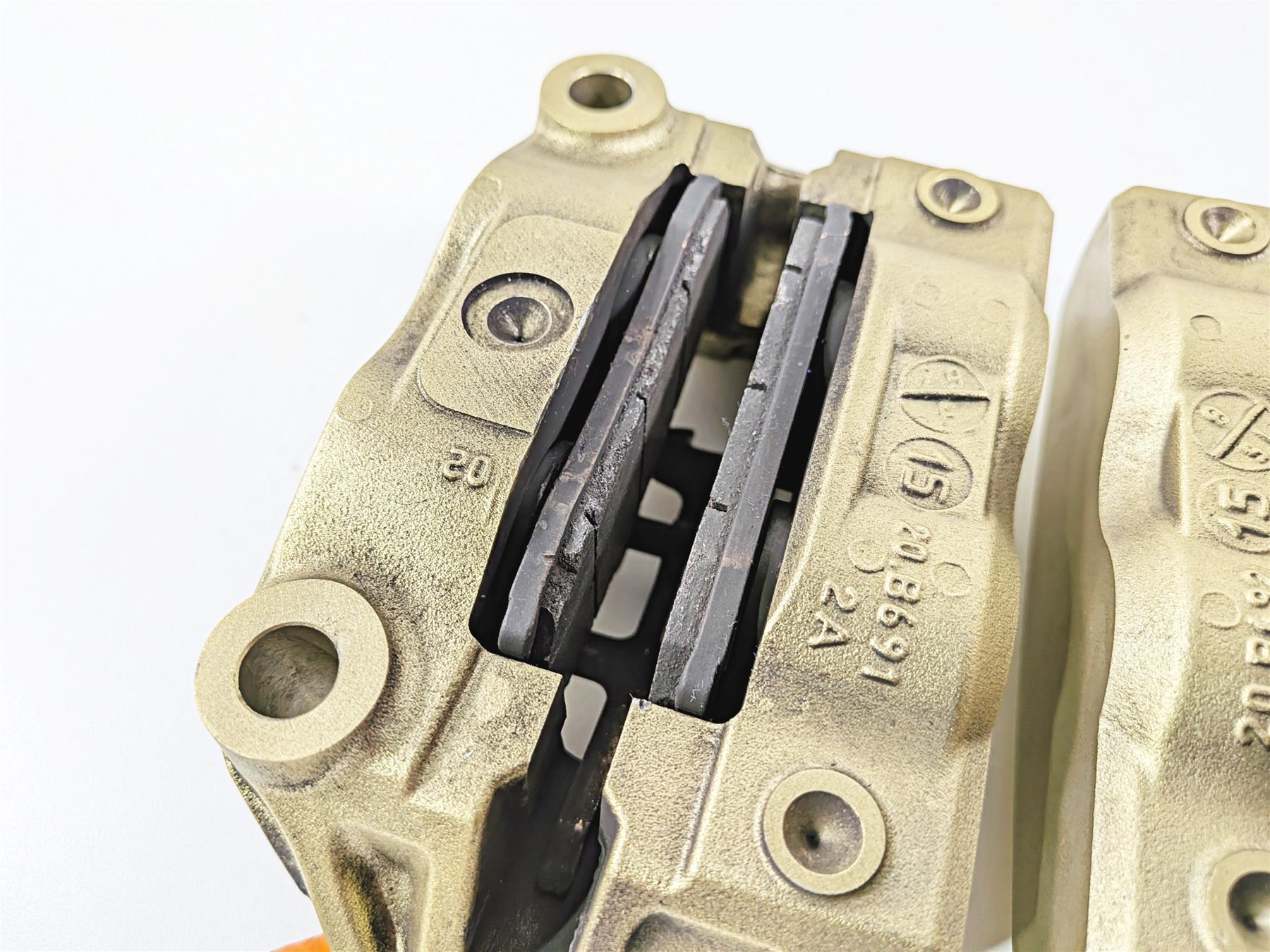 2016 Aprilia RSV 1100 Tuono V4 Factory Gold Brembo 100mm Front Brake Calipers {{ shop.shopifyCountryName }} - Mototech271