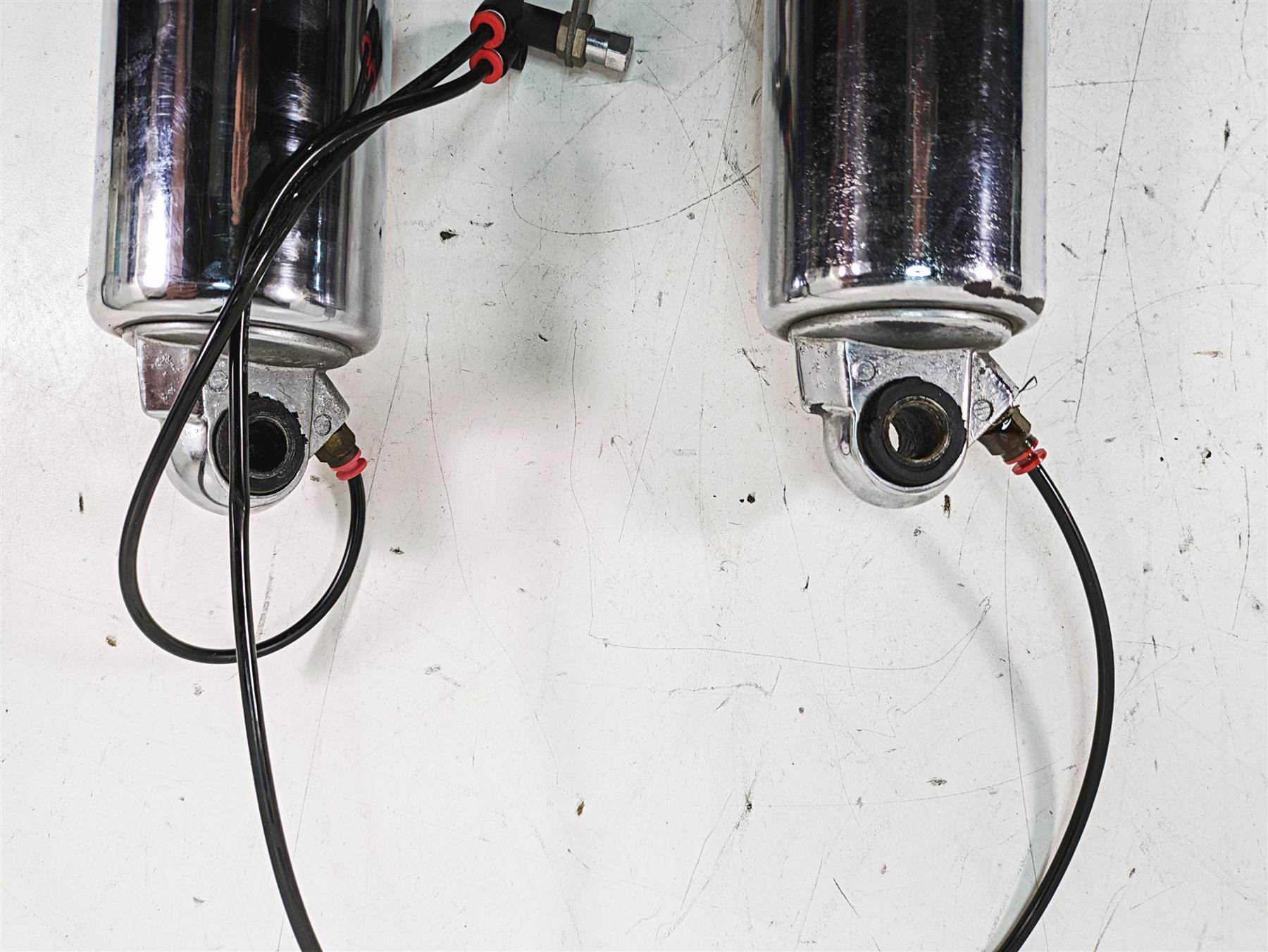 2008 Harley FLHTCU Electra Glide Rear Chrome Air Shock Damper 12" Set {{ shop.shopifyCountryName }} - Mototech271