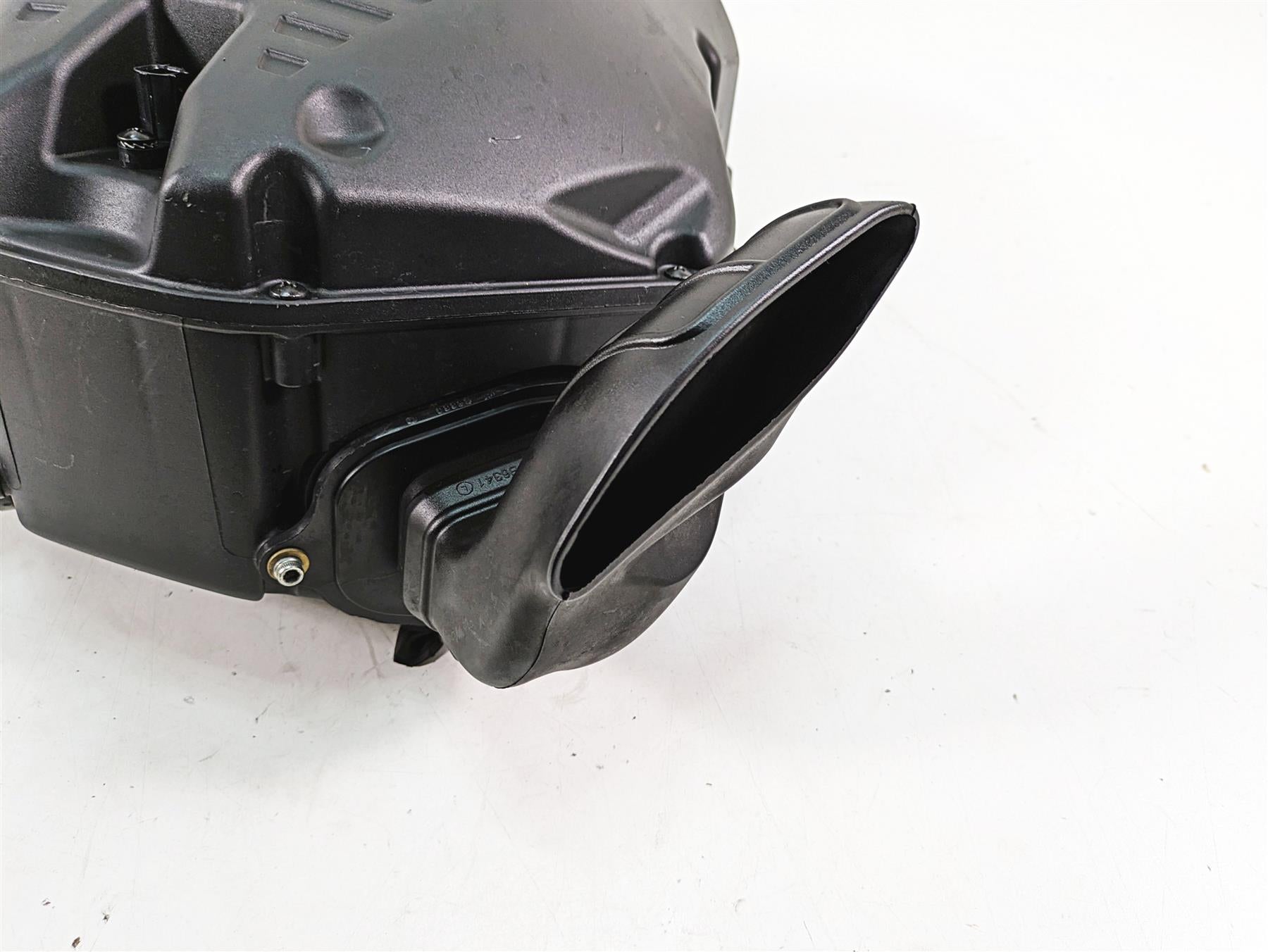 2017 Mv Agusta Dragster 800 Air Cleaner Breather Filter Box 8000B5482 {{ shop.shopifyCountryName }} - Mototech271