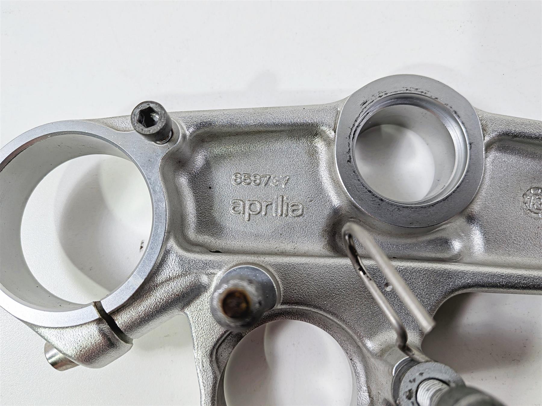 2014 Aprilia RSV4 RR Factory Upper Triple Tree Steering Clamp Ohlins 858737 {{ shop.shopifyCountryName }} - Mototech271