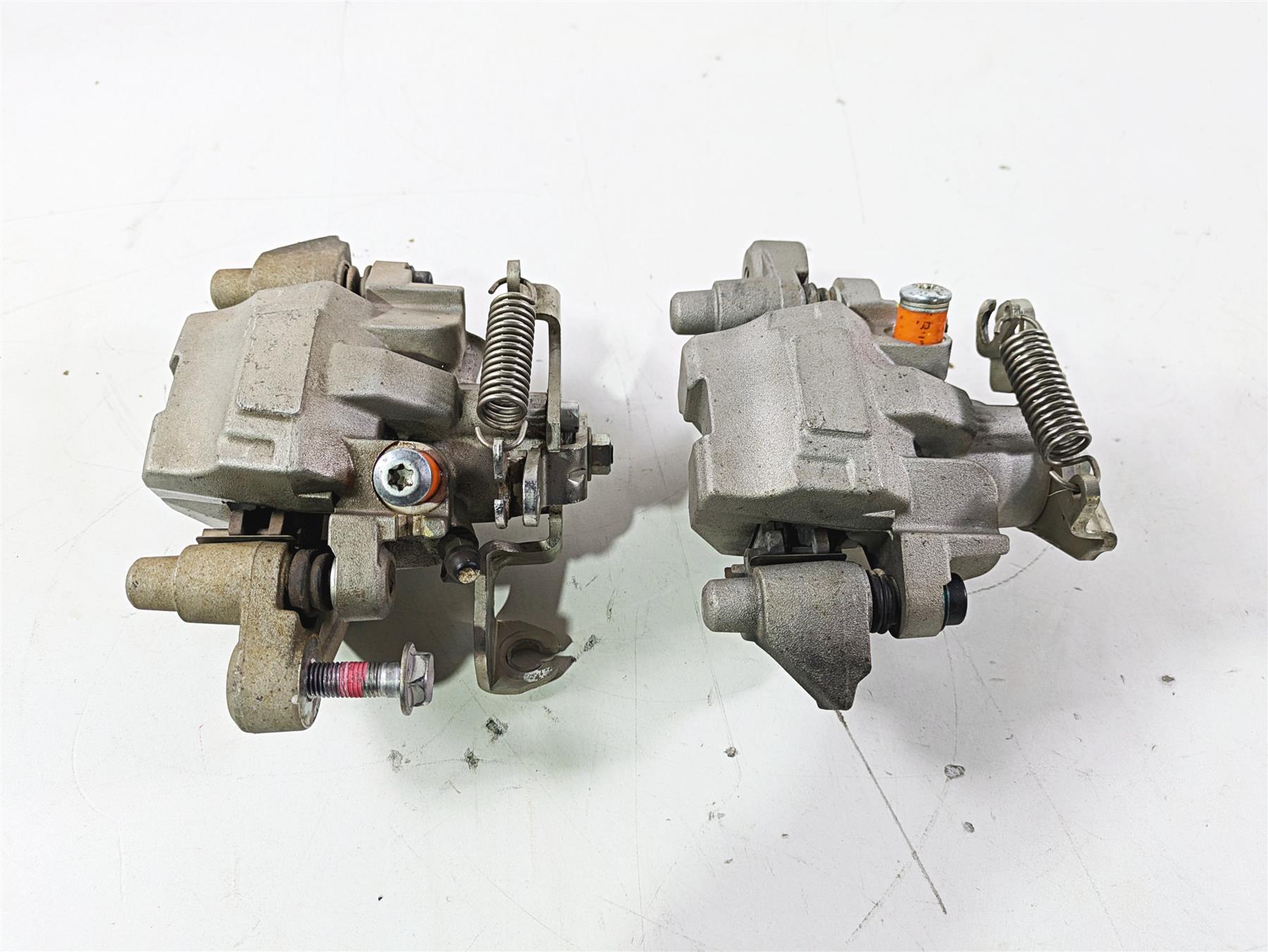 2020 Kawasaki Teryx KRX KRF 1000 Rear Bake Caliper Set 43080-0223 43080-0224 {{ shop.shopifyCountryName }} - Mototech271