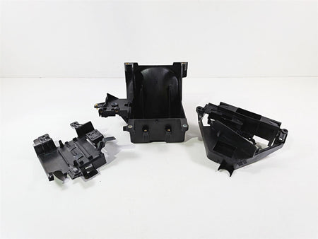 2014 Harley Touring FLHTK Electra Glide Battery & Ecm Holder - Read 66000010A-Mototech271