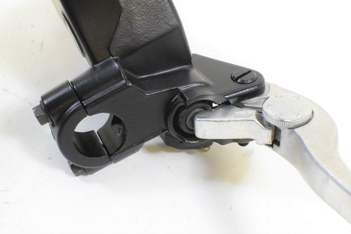 2005 Suzuki GSX1300 R Hayabusa Front Nissin Brake Master Cylinder 5/8 59600-24F0 {{ shop.shopifyCountryName }} - Mototech271