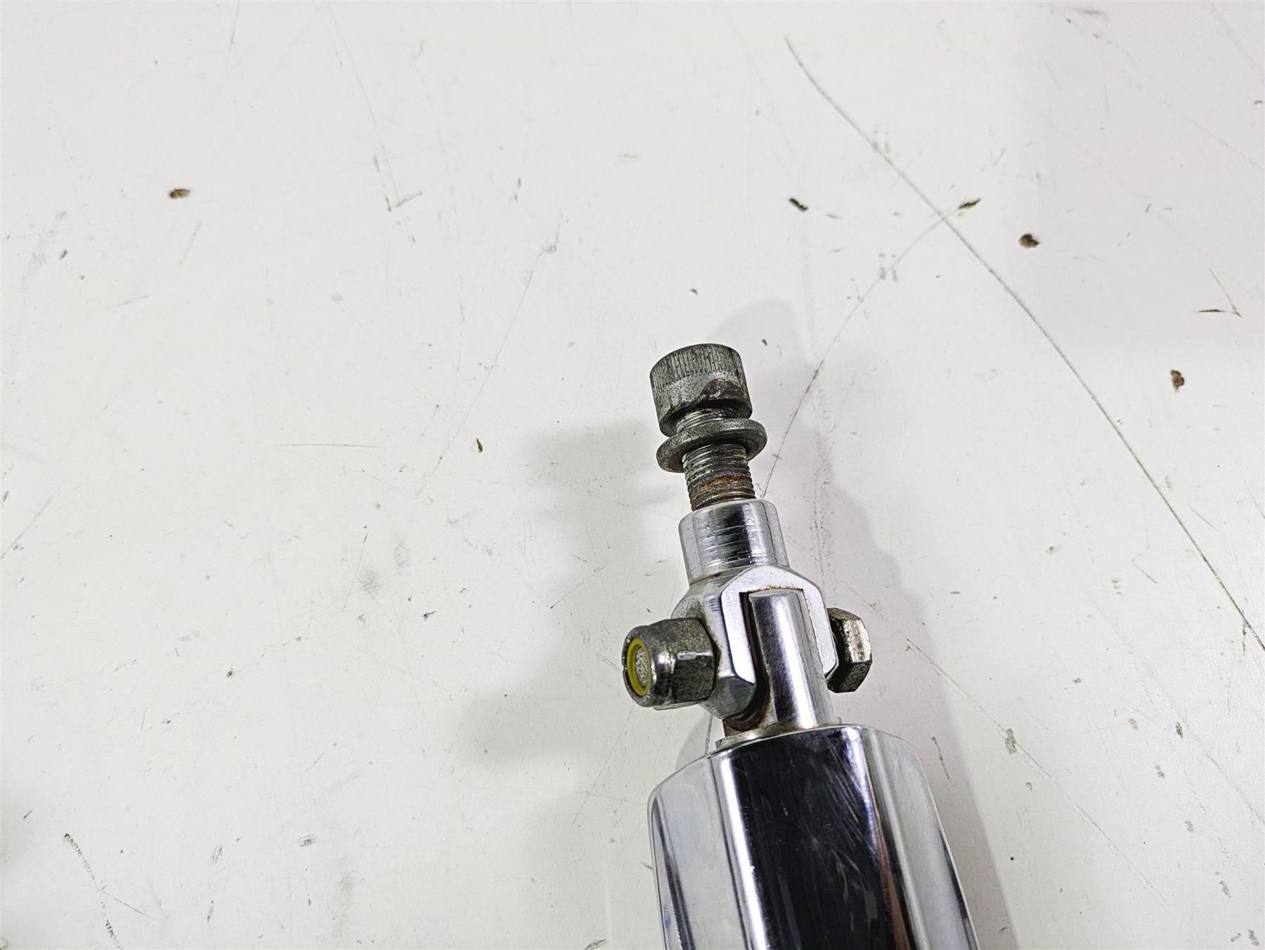 1992 Harley FLSTC Softail Heritage Rear Passenger Foot Peg Footpeg Set 50900-72 {{ shop.shopifyCountryName }} - Mototech271