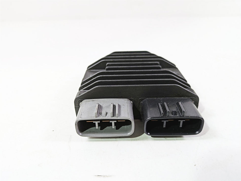 2006 Triumph Rocket 3 Rectifier Voltage Regulator FH009AA T1300470 {{ shop.shopifyCountryName }} - Mototech271
