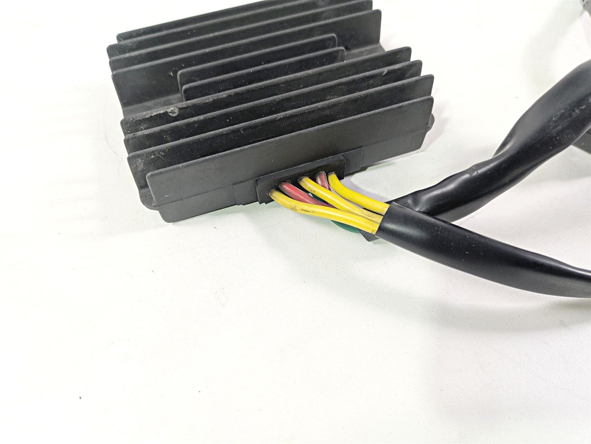 2017 Aprilia RSV 1100 Tuono V4 Factory Rectifier Voltage Regulator B043488 {{ shop.shopifyCountryName }} - Mototech271