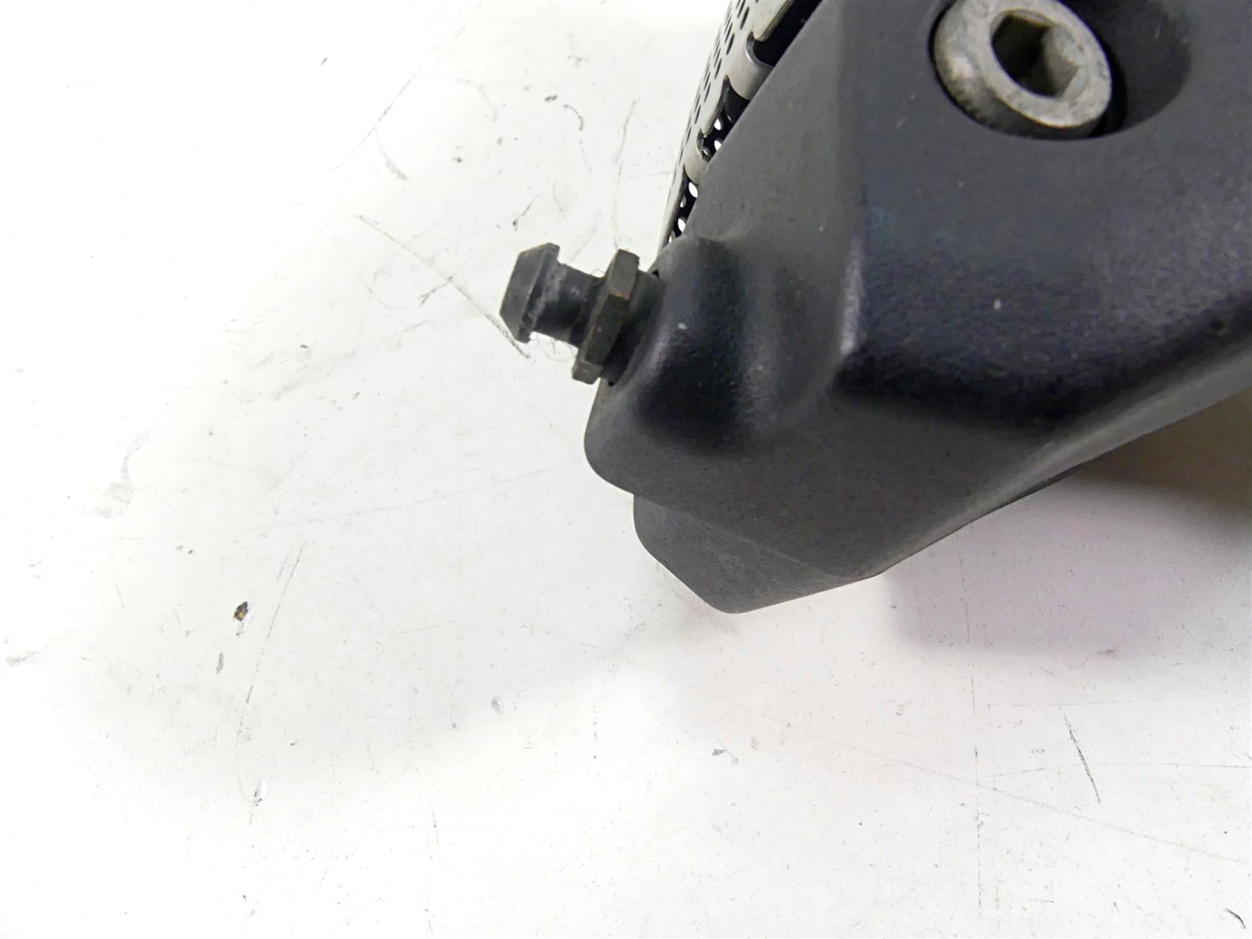 2013 Harley VRSCF Muscle Vrod Rear Brake Caliper + Bracket 43050-08 {{ shop.shopifyCountryName }} - Mototech271