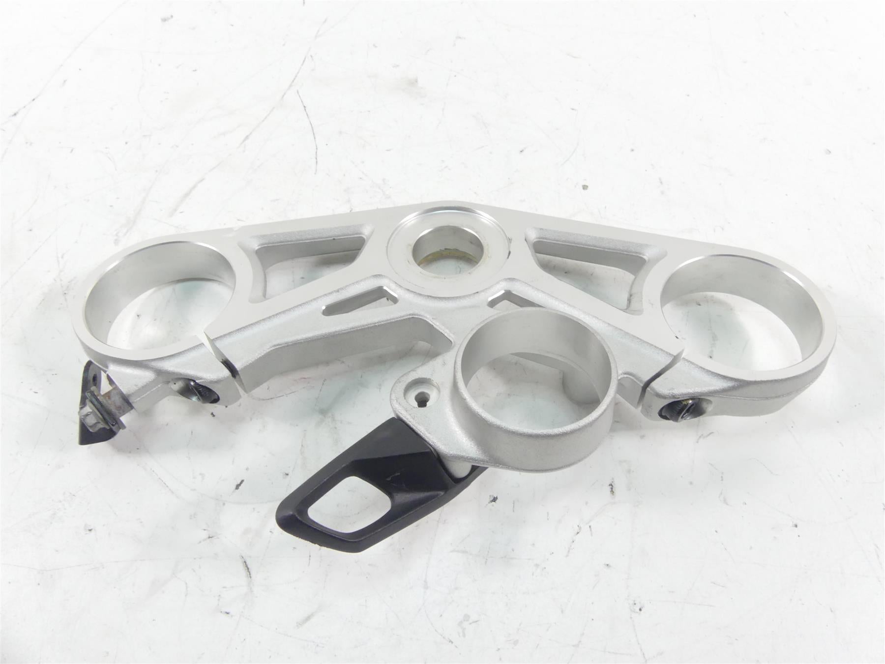 2012 BMW S1000RR K46 Upper Triple Tree Steering Clamp 31427713161 {{ shop.shopifyCountryName }} - Mototech271