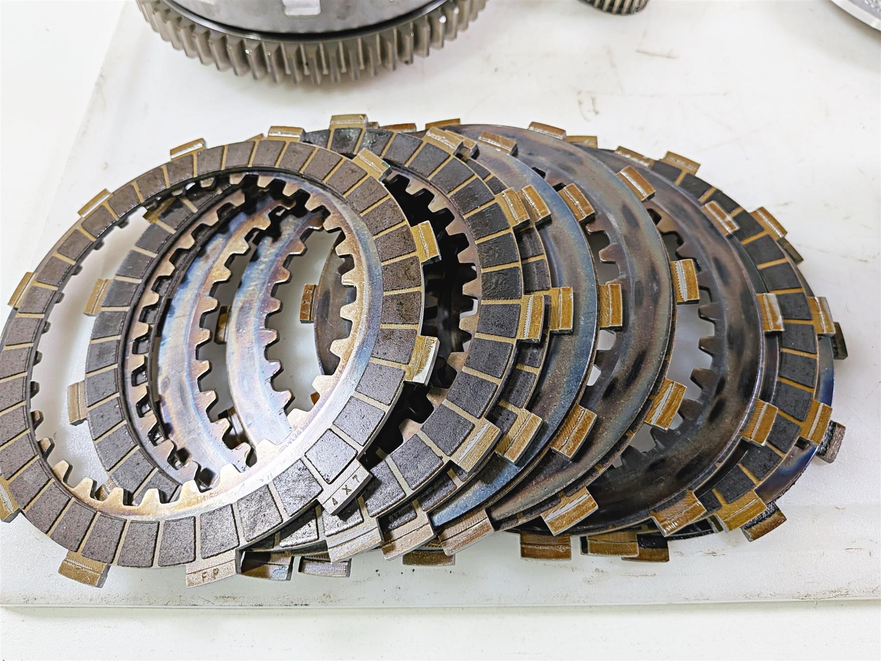 2008 Yamaha YZF R1 RN19 Clutch Basket & Friction Disc Set 4C8-16150-00-00 {{ shop.shopifyCountryName }} - Mototech271