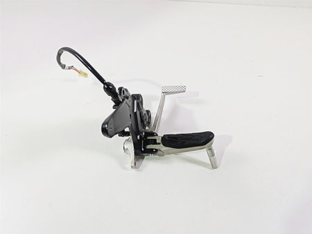 2023 Suzuki GSX1300 RR Hayabusa Right Front Footpeg & Brake Pedal 43510-10L00 {{ shop.shopifyCountryName }} - Mototech271