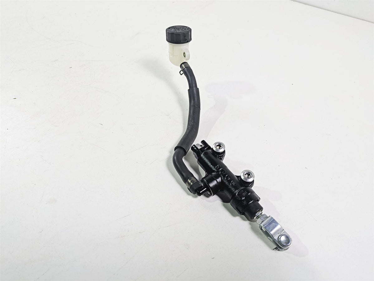 2024 Kawasaki ZX6R ZX636 Ninja Rear Brake Master Cylinder 1/2 43015-0575 {{ shop.shopifyCountryName }} - Mototech271