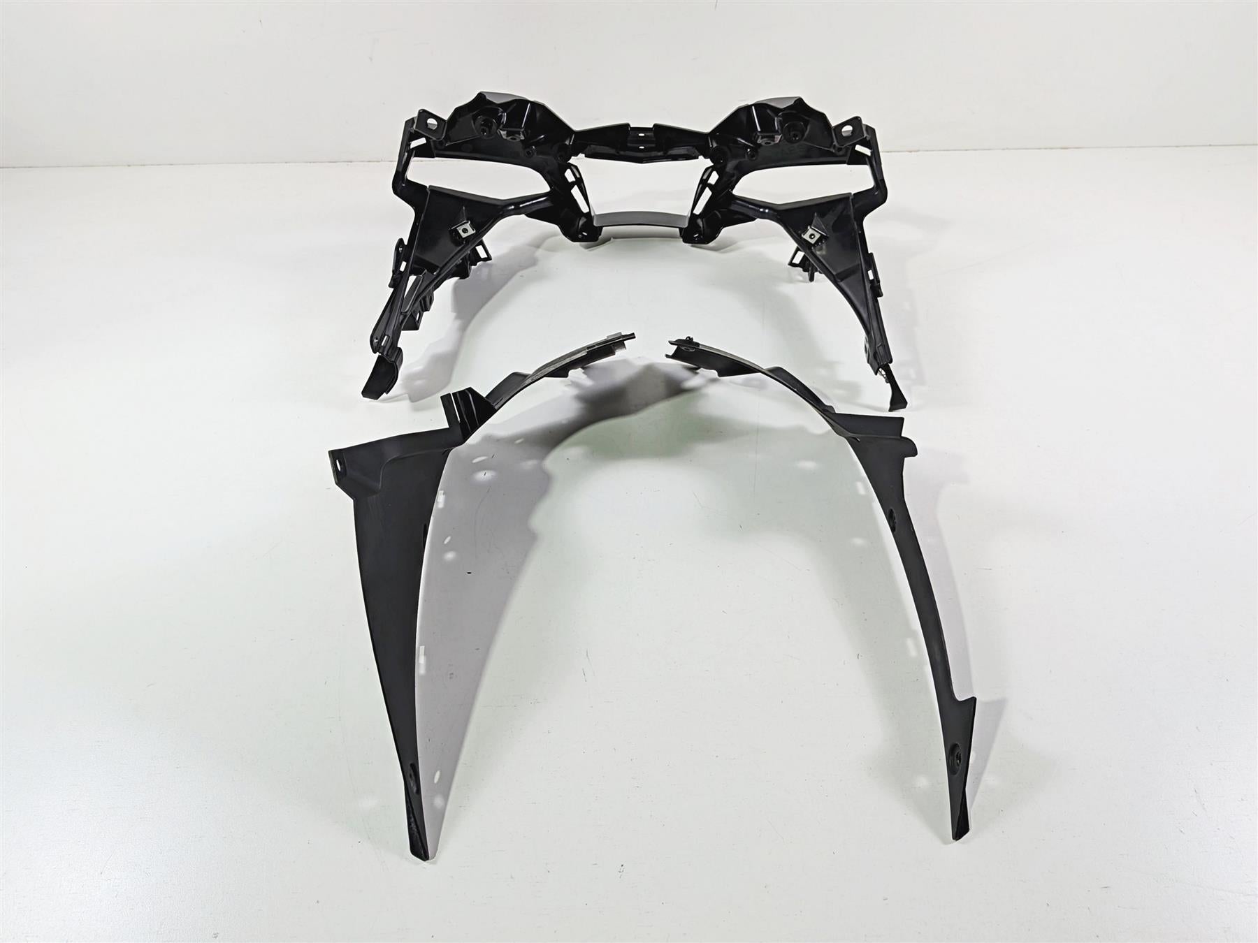 2022 Yamaha YZF R1 R1M RN65 Headlight Fairing Cover Cowling Mount B3L-2835H-00-Mototech271
