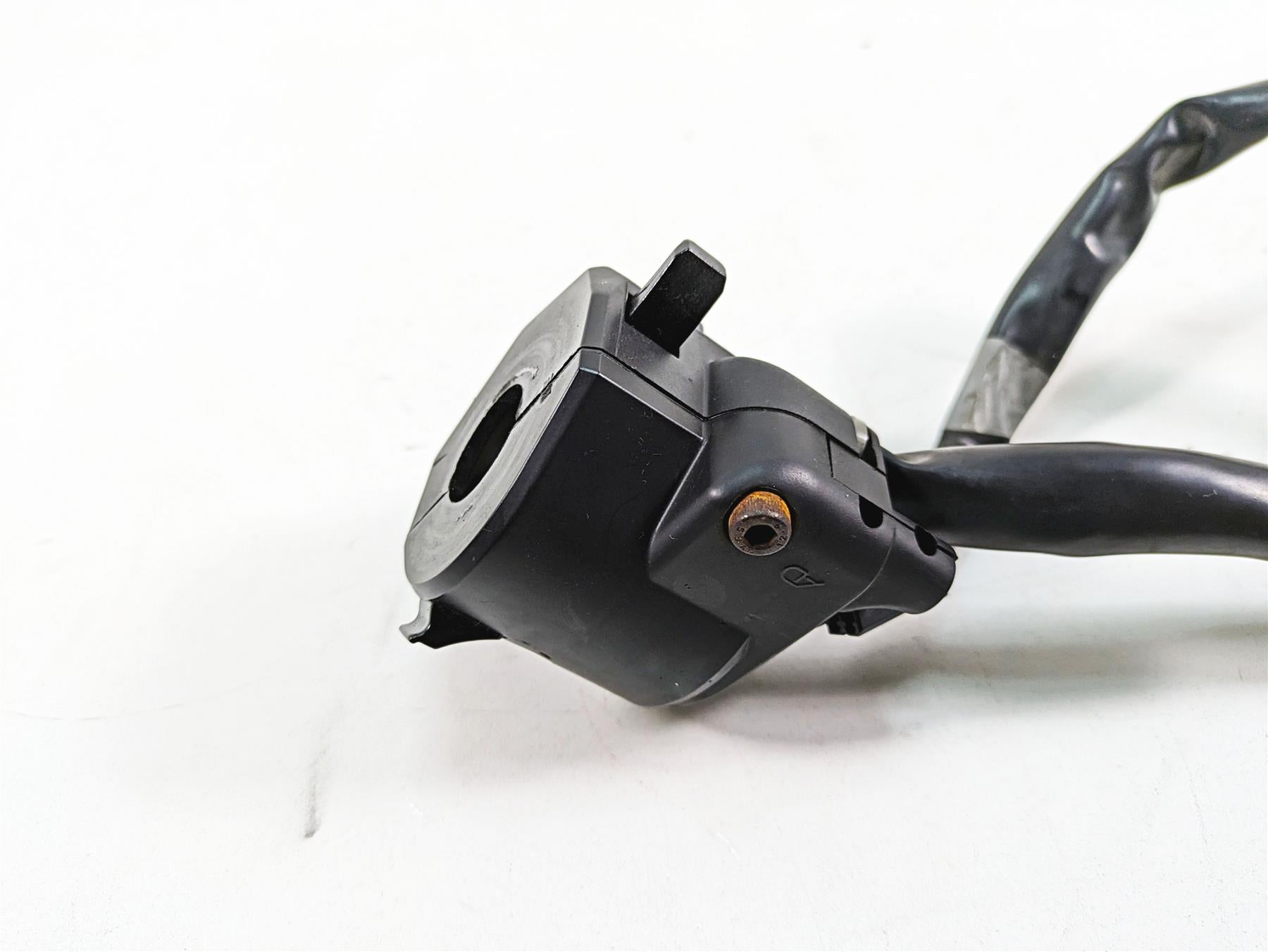 2008 Buell 1125 R Left Hand Turn Signal Blinker Horn Control Switch N0159.TB {{ shop.shopifyCountryName }} - Mototech271
