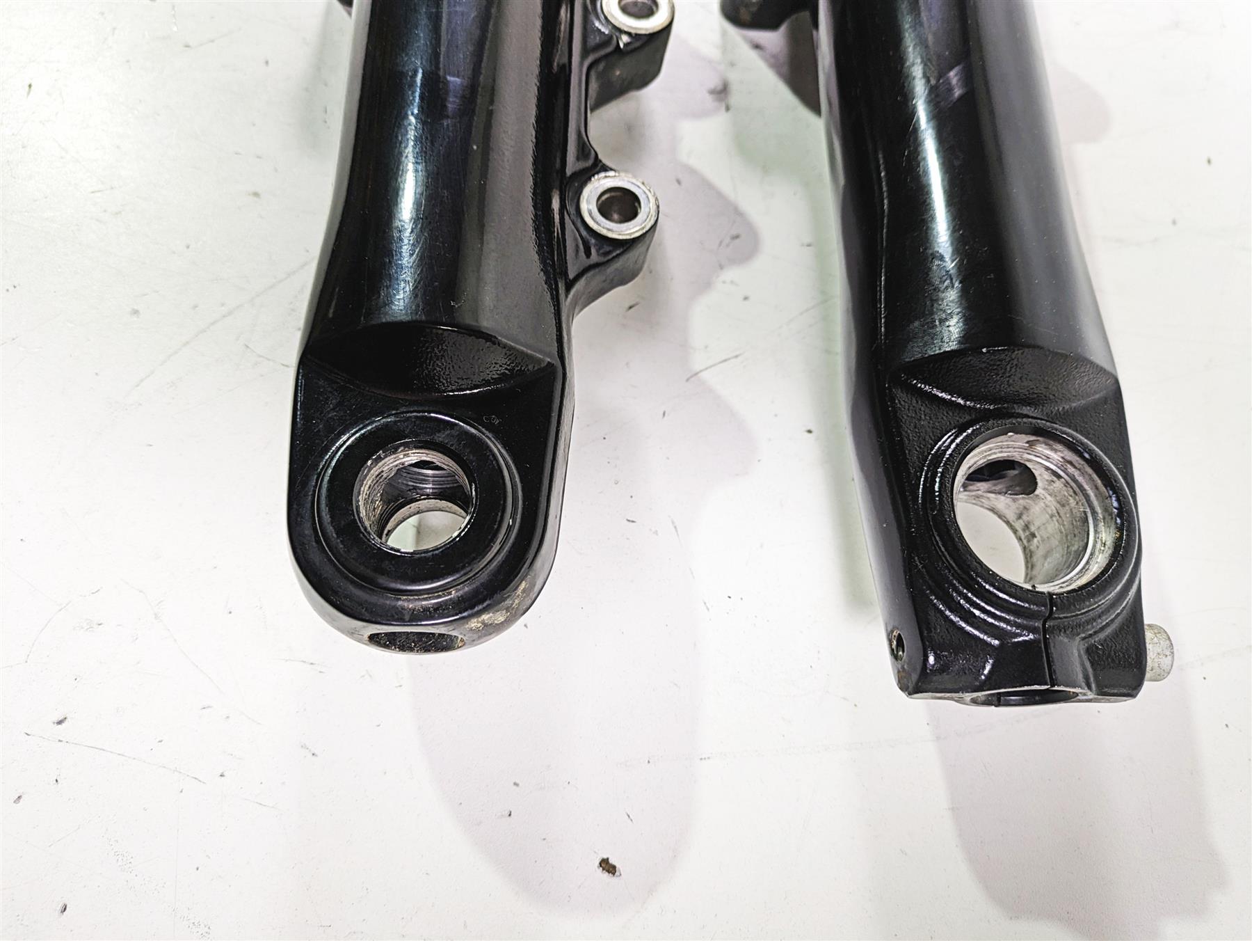 2021 Harley Softail FLSL Slim Straight Front Fork Legs 49Mm 45400190 45400189 {{ shop.shopifyCountryName }} - Mototech271