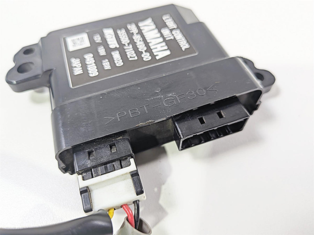 2023 Yamaha MT10 MTN1000 Light Control Module Unit Back Box 2PP-85490-00 {{ shop.shopifyCountryName }} - Mototech271