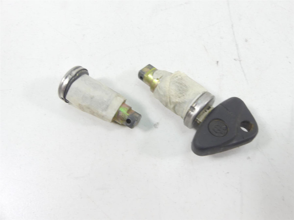 2001 BMW R1150 GS R21 Ignition Switch Key Lock Fuel Tank Lid Set 51252313183 {{ shop.shopifyCountryName }} - Mototech271