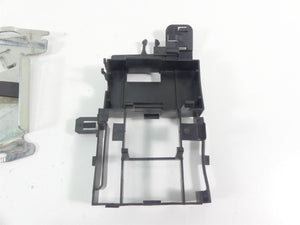 2011 Harley VRSCF Muscle Rod Battery Electric Plastic Holder Stay Set 70473-07