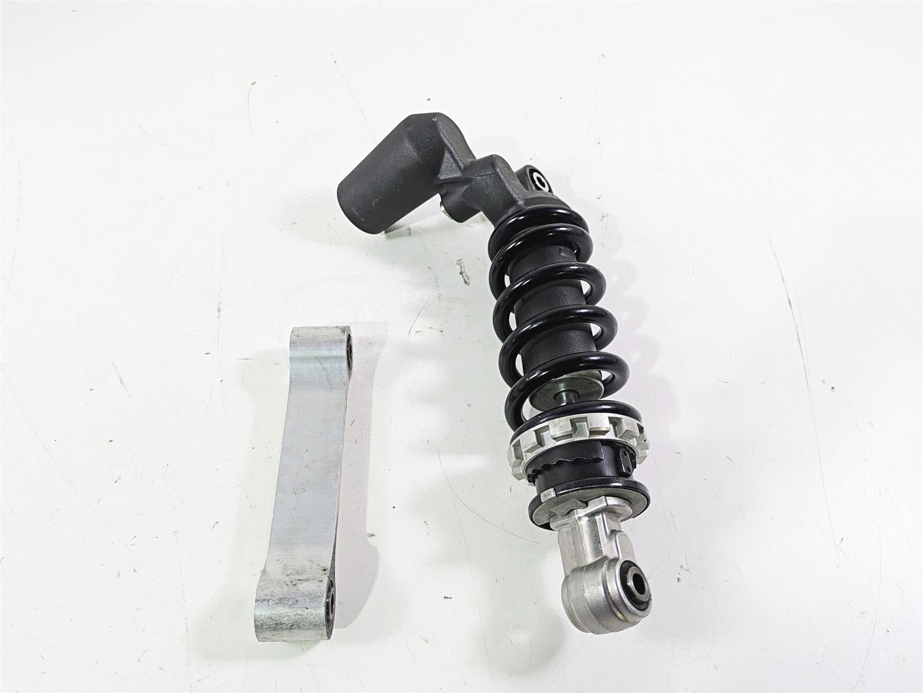 2017 Honda CBR600RR Rear Oem Suspension Shock Damper 52400-MJC-305 {{ shop.shopifyCountryName }} - Mototech271