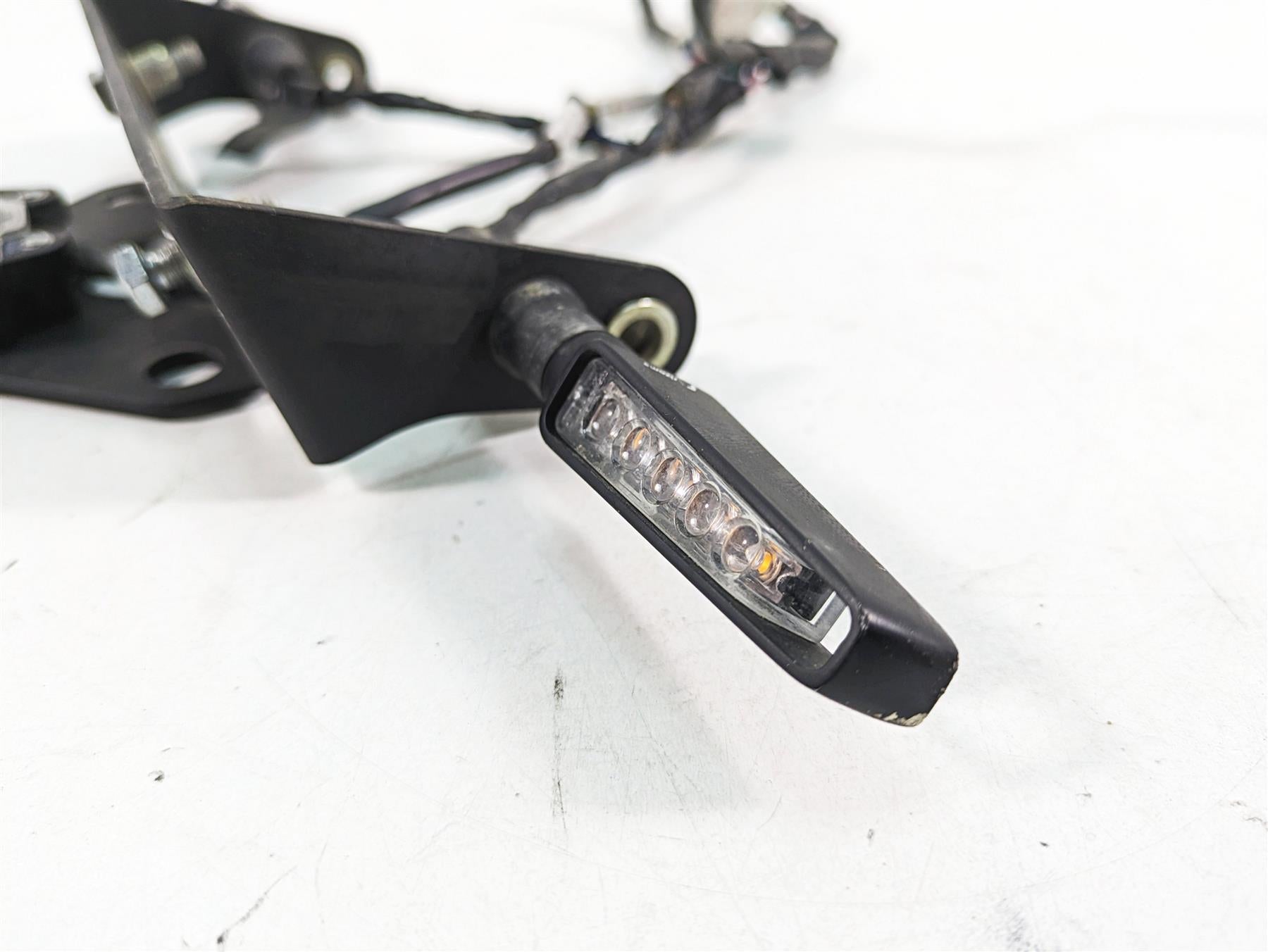 2021 Aprilia RS660 Fender Eliminator Plate Holder + Rizoma Blinker Set FR130B {{ shop.shopifyCountryName }} - Mototech271