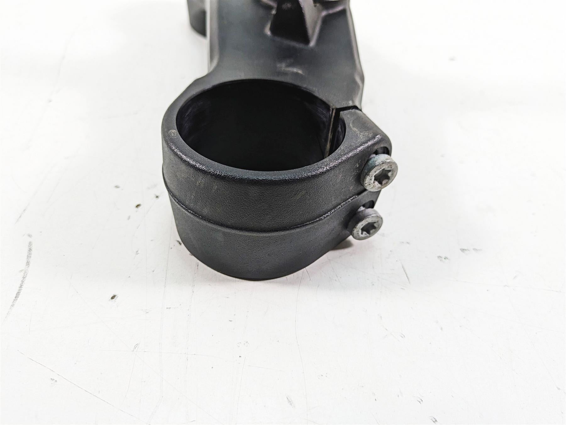 2020 KTM 1290 Super Adventure R Lower Triple Tree Clamp 60mm 6070113203233S {{ shop.shopifyCountryName }} - Mototech271