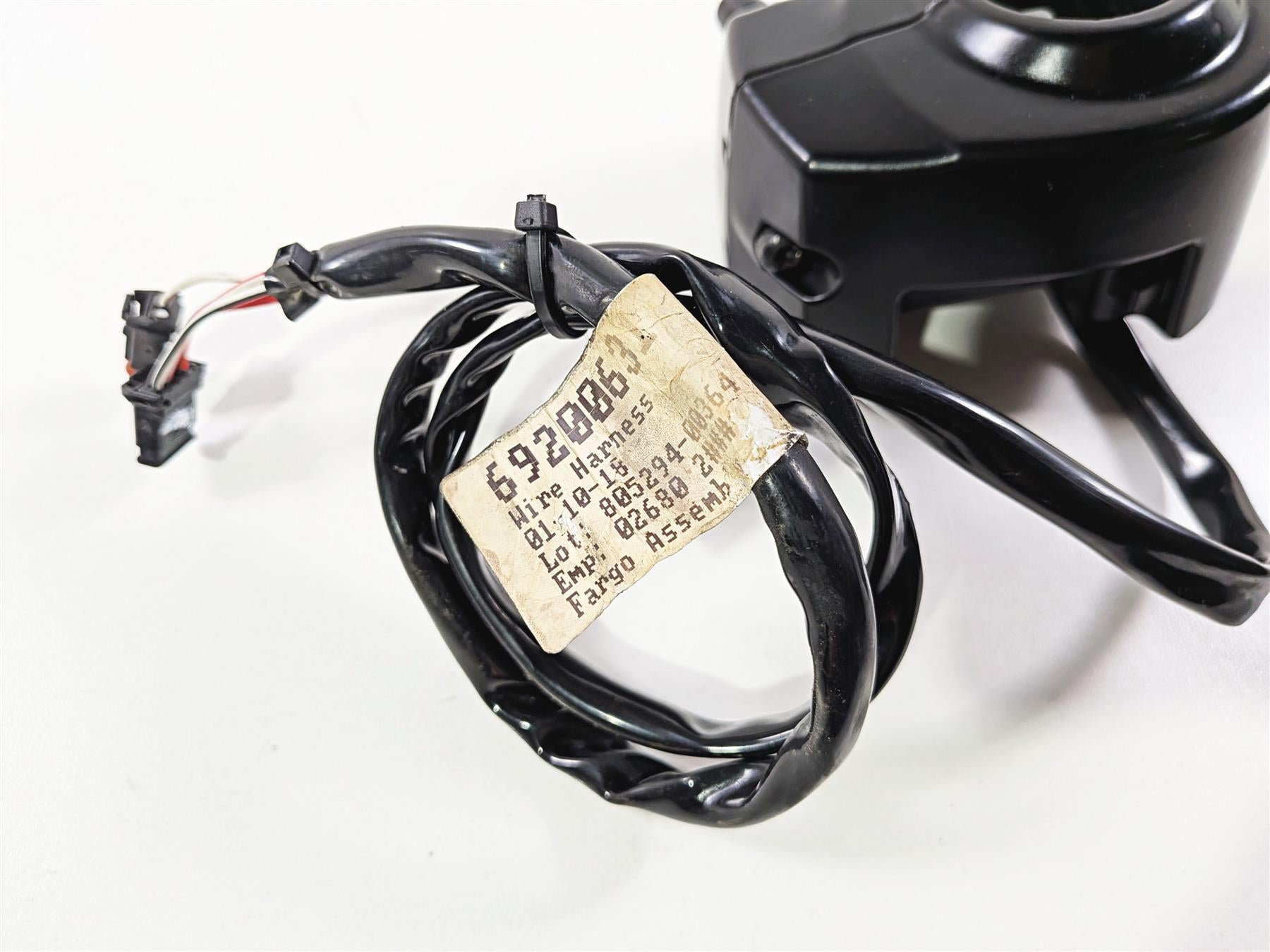 2018 Harley Touring FLHTCU Electra Glide Right Hand Control Switch 69200631-Mototech271