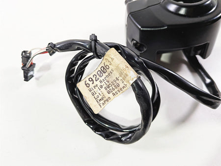 2018 Harley Touring FLHTCU Electra Glide Right Hand Control Switch 69200631-Mototech271