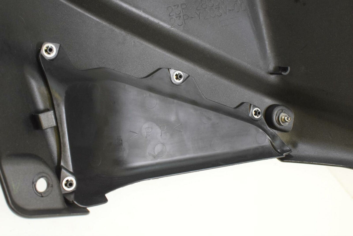 2014 Yamaha XT1200 ES Super Tenere Right Lower Tank Fairing - crack 23P-2835V {{ shop.shopifyCountryName }} - Mototech271