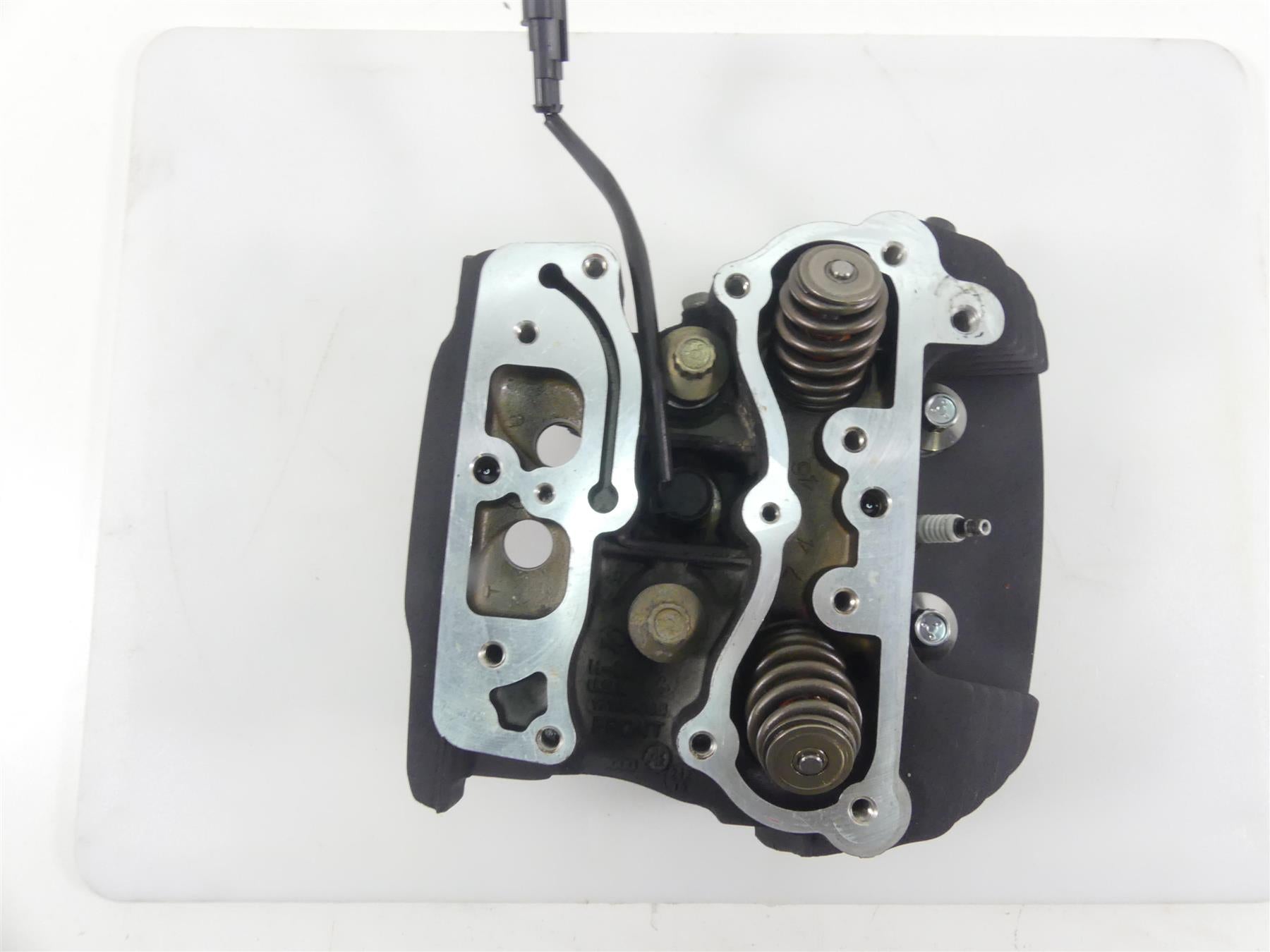 2011 Harley Touring FLTRU Road Glide Front Cylinderhead Cylinder Head 17728-08 {{ shop.shopifyCountryName }} - Mototech271