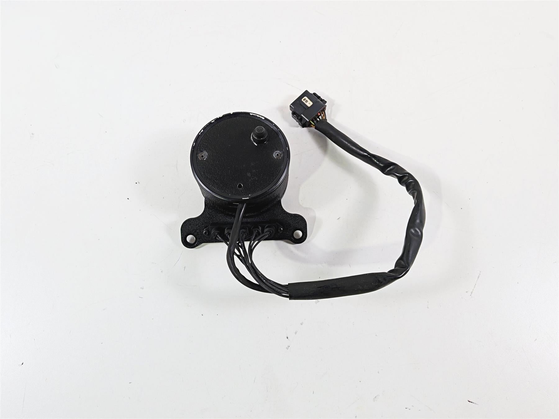 2006 Harley Sportster XL883 Low Speedometer Gauges PARTS ONLY 67037-04A {{ shop.shopifyCountryName }} - Mototech271