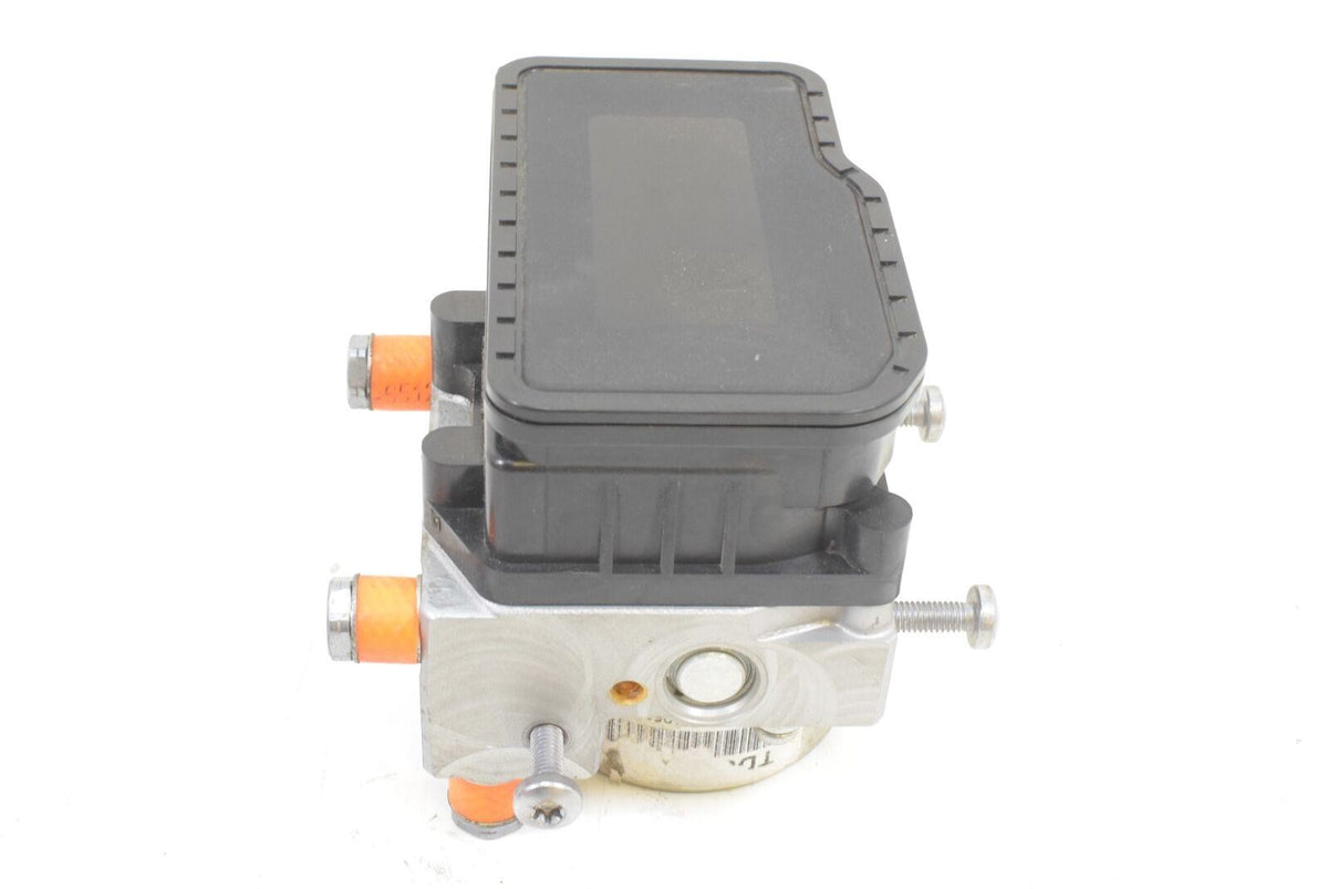 2013 Triumph Speed Triple 1050 R Abs Brake Pump Module T2024104 {{ shop.shopifyCountryName }} - Mototech271