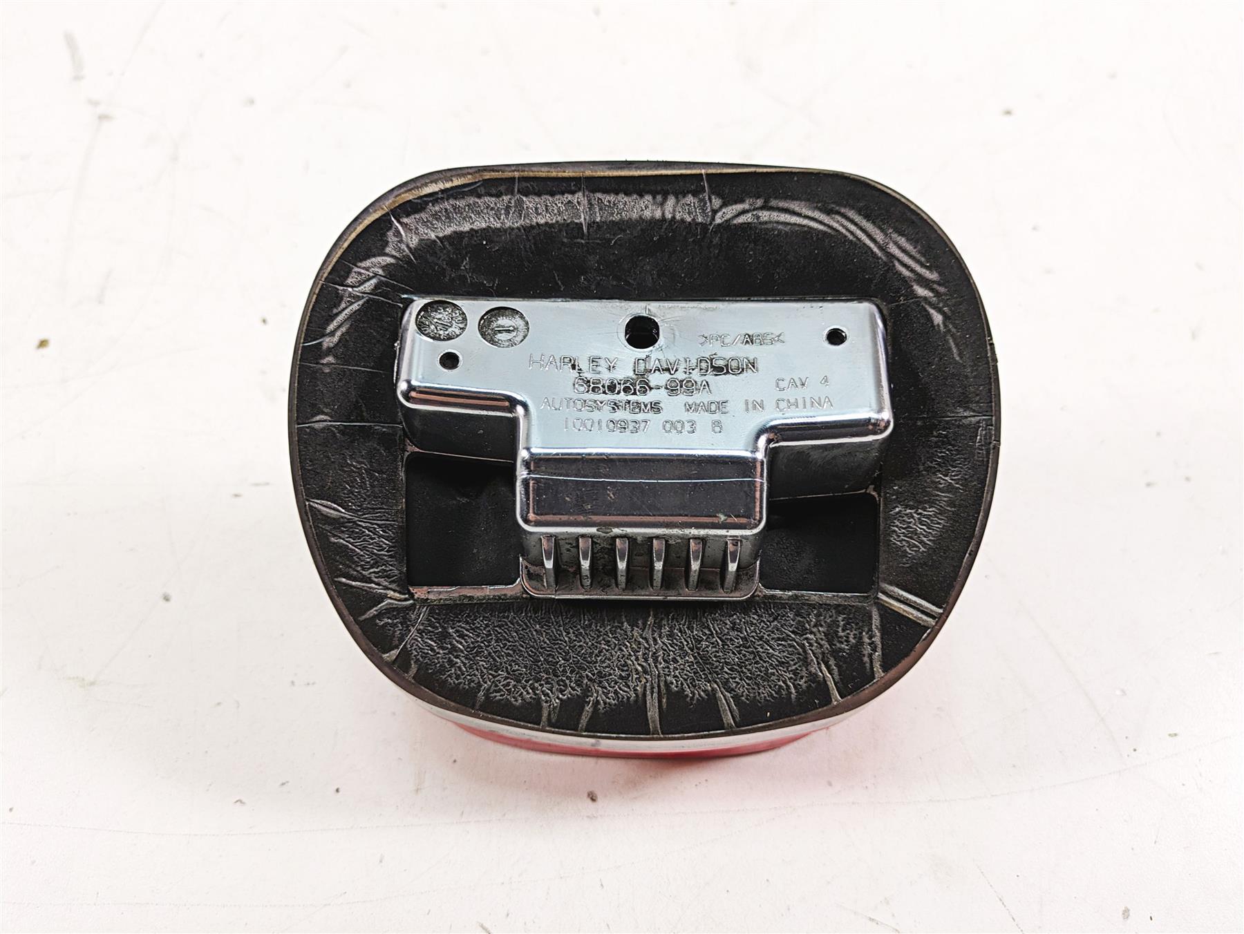 2013 Harley Softail FLSTC Heritage Classic Taillight Tail Light Lamp 68369-03 {{ shop.shopifyCountryName }} - Mototech271