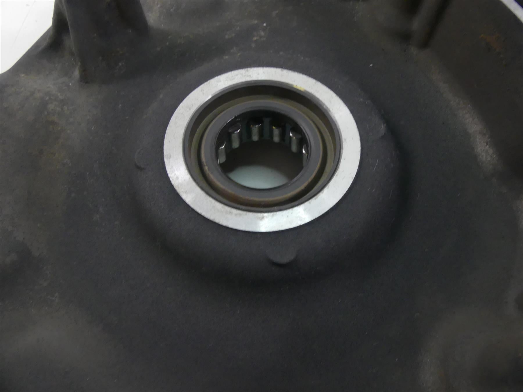 2011 Harley FXDWG Dyna Wide Glide Inner Primary Drive Clutch Cover Fw 60681-06C {{ shop.shopifyCountryName }} - Mototech271