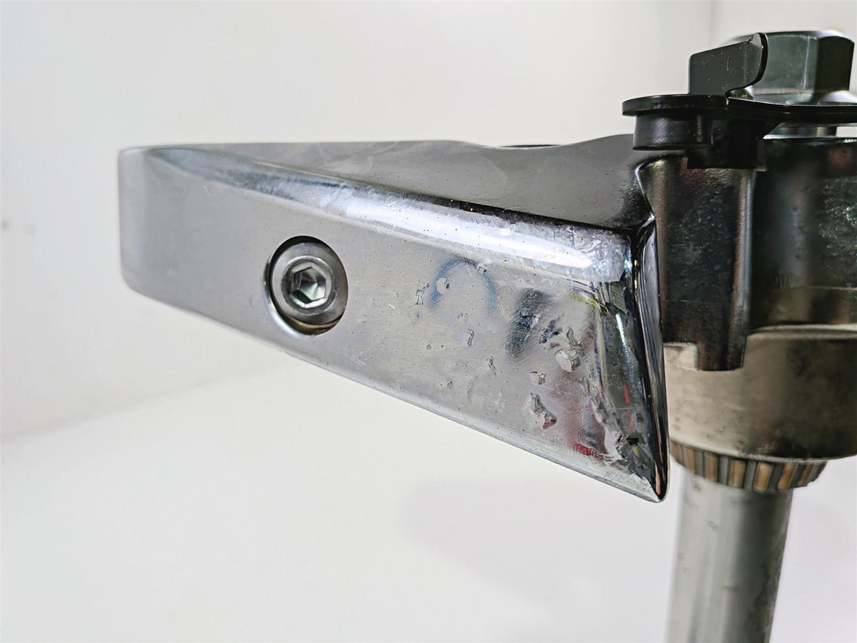 2012 Yamaha XV1900 Raider S Upper & Lower Triple Tree Chrome READ 5C7-23340-00 {{ shop.shopifyCountryName }} - Mototech271