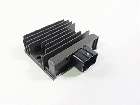 2020 Kawasaki Z900 ZR900 Rectifier Voltage Regulator SH868BA 21066-0753 {{ shop.shopifyCountryName }} - Mototech271