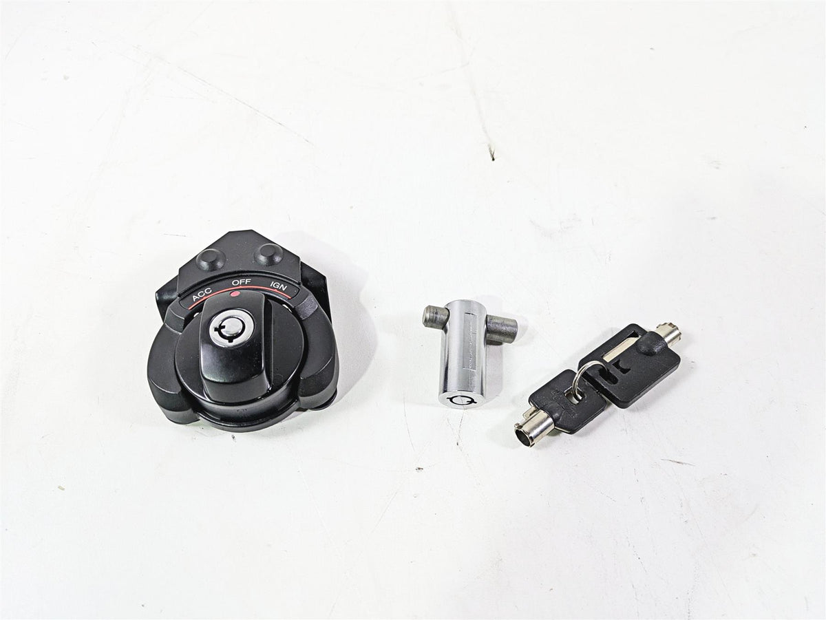 2006 Harley VRSCR Street V-Rod Ignition Switch Key Lock Set 71404-06 {{ shop.shopifyCountryName }} - Mototech271