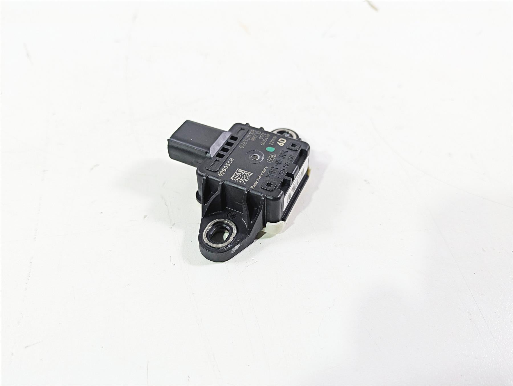 2023 Ducati Monster 937 SP Lean Angle Fall Sensor Bosch 38540093B {{ shop.shopifyCountryName }} - Mototech271