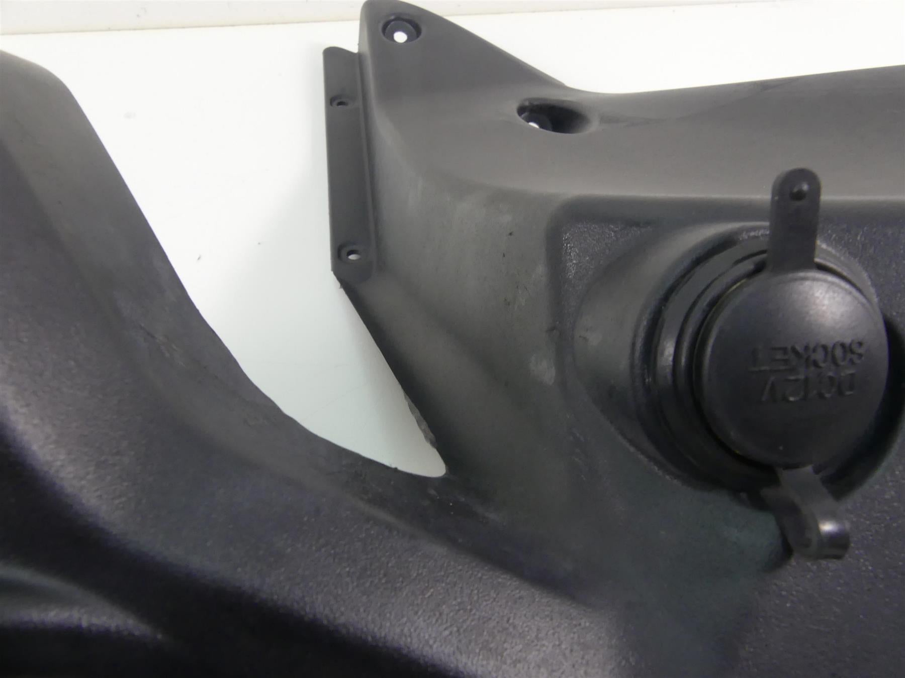2015 Victory Cross Country Tour Front Inner Nose Dash Cover Fairing 5437066 {{ shop.shopifyCountryName }} - Mototech271