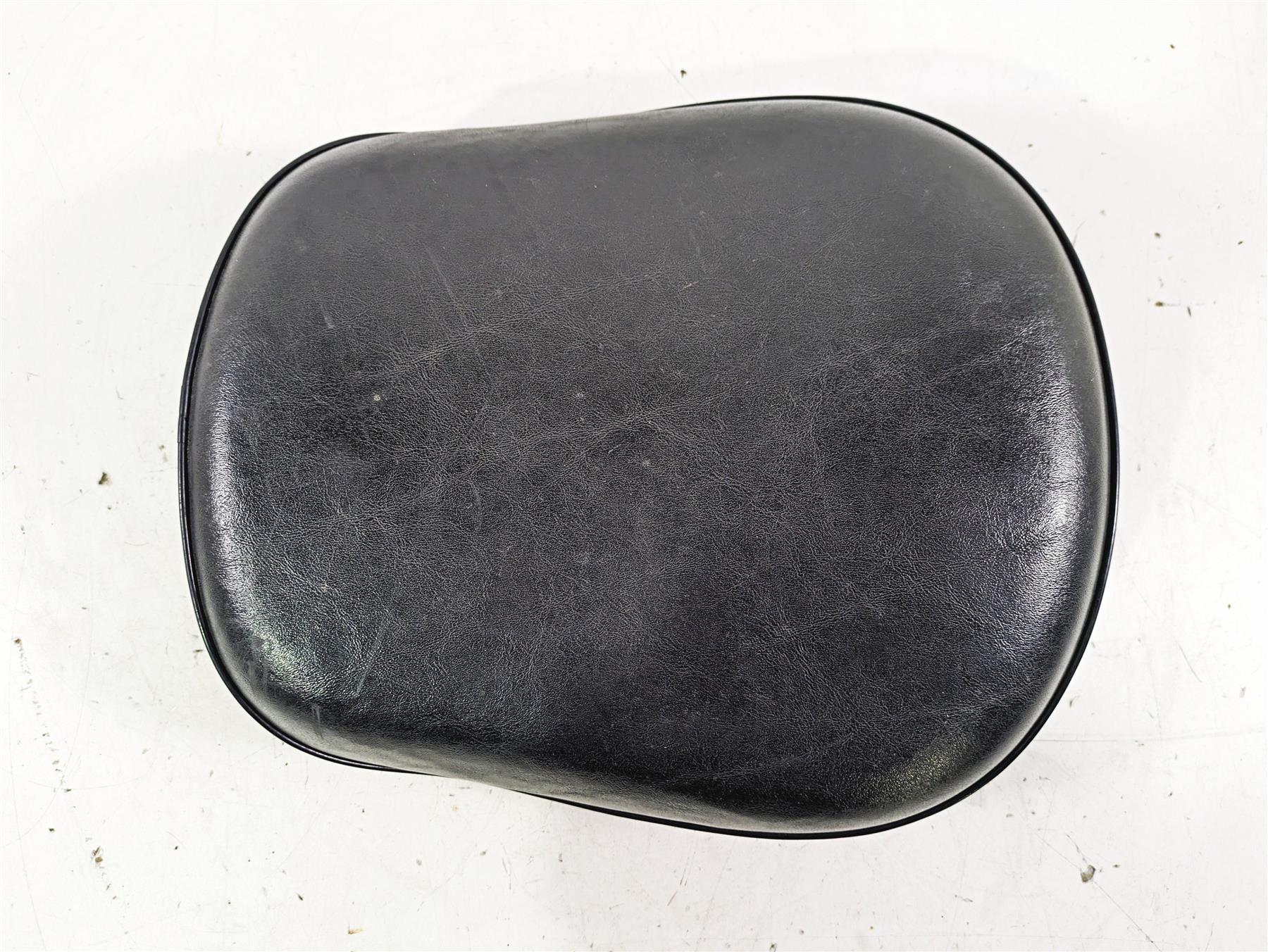 1998 Honda GL1500 Valkyrie Tour Rear Passenger Seat Saddle 77300-MZ0-760 {{ shop.shopifyCountryName }} - Mototech271