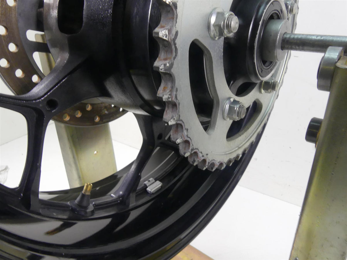 2021 Kawasaki ZX1400 ZX14R Ninja Straight Rear 17x6 Wheel Rim 41073-0731-18F {{ shop.shopifyCountryName }} - Mototech271