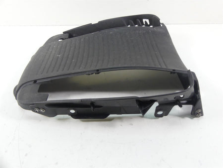 2006 Harley VRSCD Night V Rod Radiator Cooler Center Cover Fairing 26788-01A {{ shop.shopifyCountryName }} - Mototech271