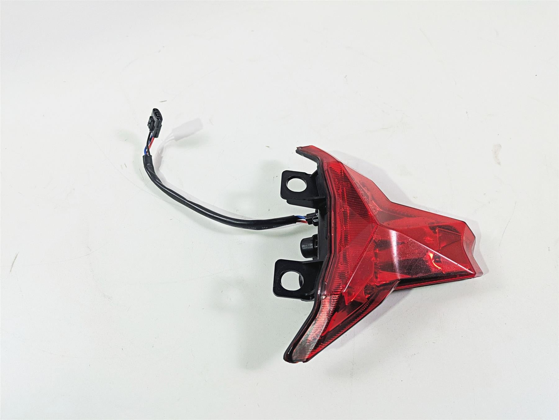 2016 Kawasaki ZX10R Ninja Rear Taillight Tail Lamp - Read 23025-0332 23025-0377 {{ shop.shopifyCountryName }} - Mototech271