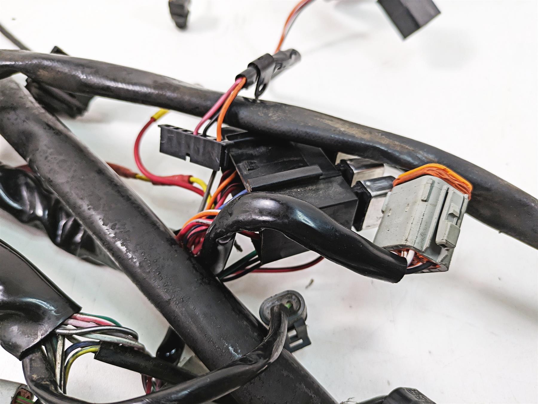 1999 Harley Dyna FXDL Low Rider Wiring Harness Loom -For Parts 69558-99 {{ shop.shopifyCountryName }} - Mototech271