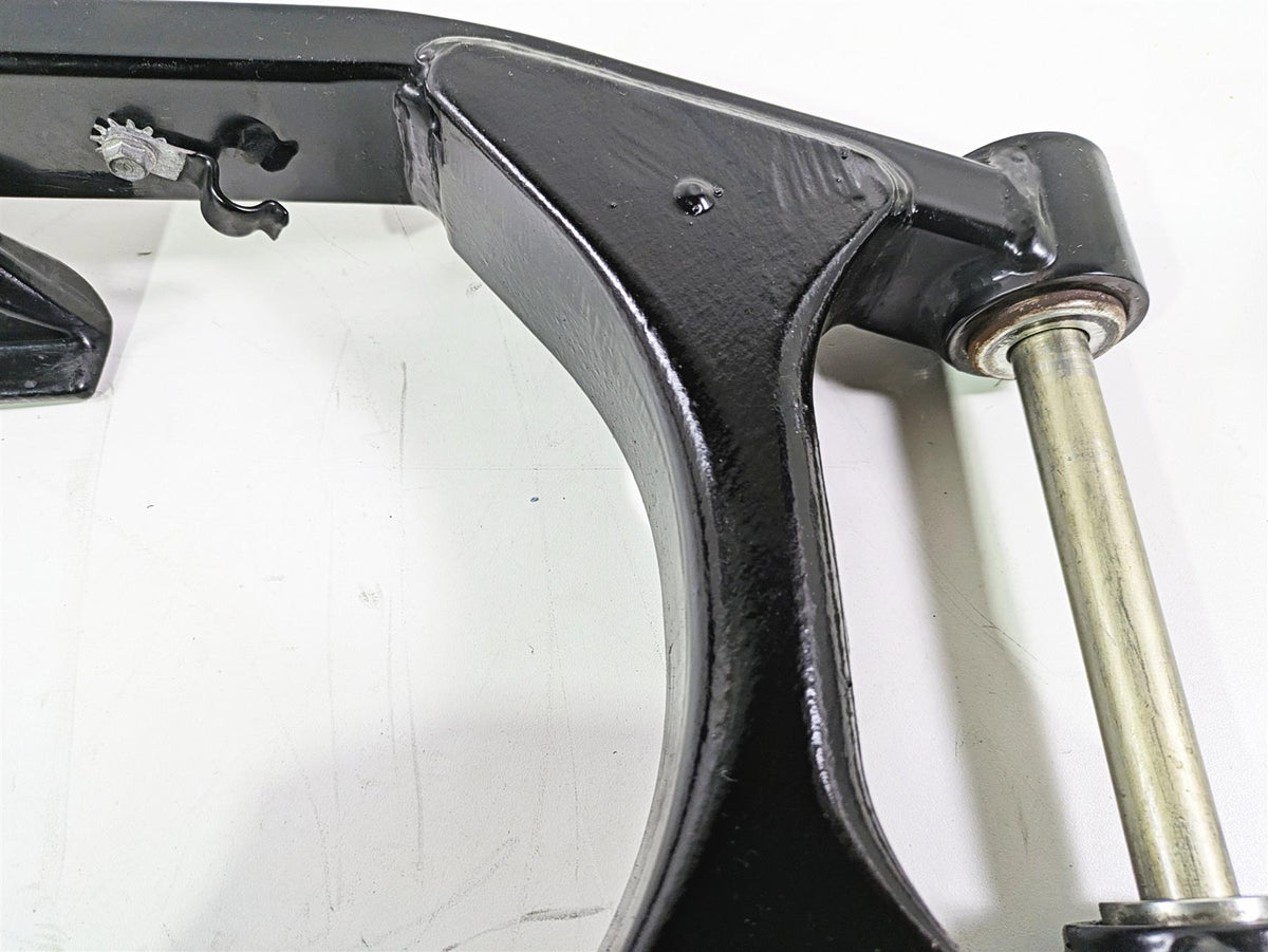 2016 Harley FXDL Dyna Low Rider Rear Swingarm & Belt Guards 47820-10 {{ shop.shopifyCountryName }} - Mototech271