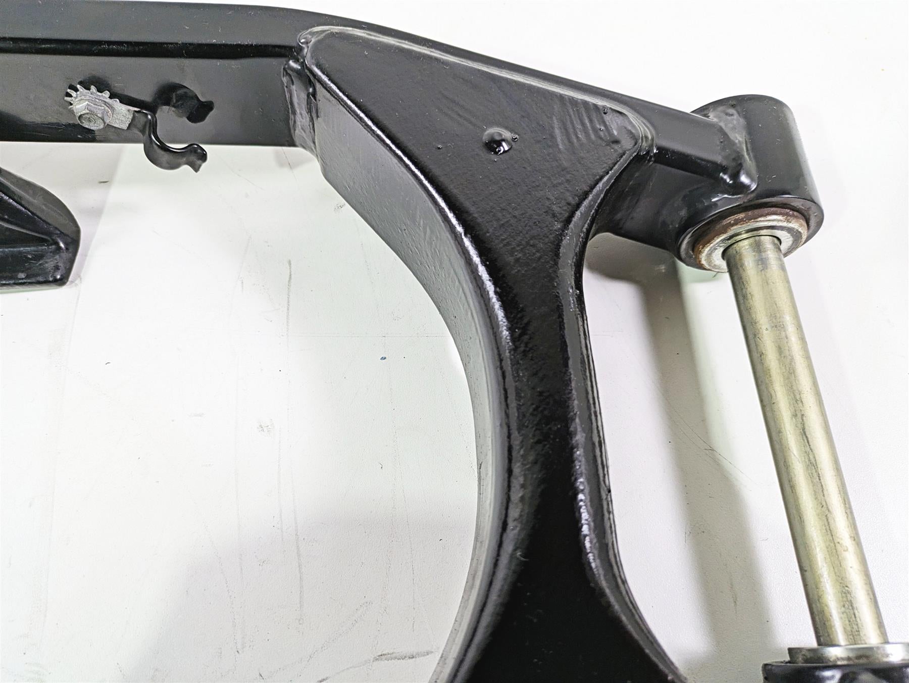 2016 Harley FXDL Dyna Low Rider Rear Swingarm & Belt Guards 47820-10 {{ shop.shopifyCountryName }} - Mototech271