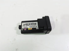Load image into Gallery viewer, 2005 Harley Touring FLHRI Road King Tssm Turn Signal Security Module 68922-00C
