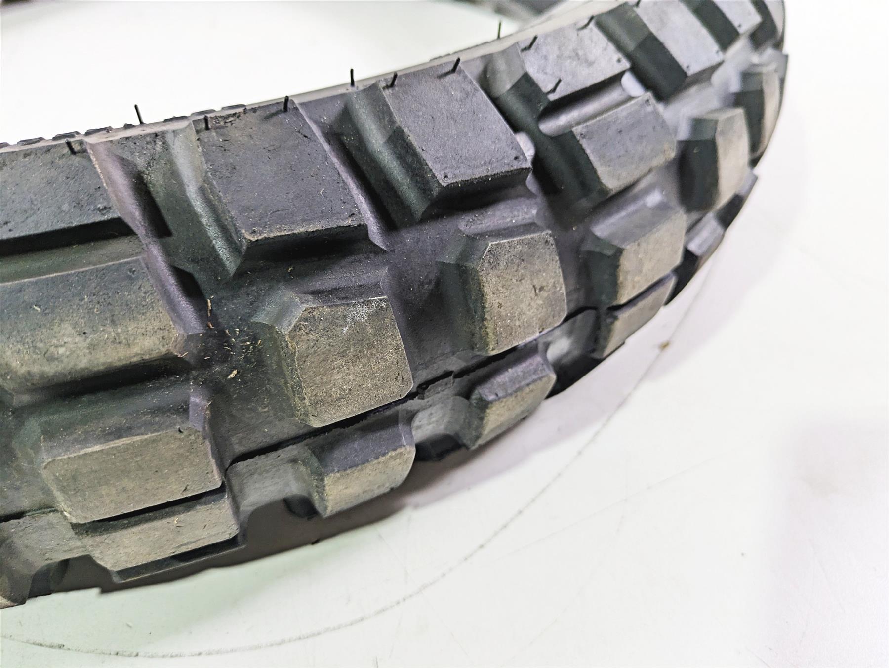Used Front Motorcycle Tire Kenda Big Block 120/70B19 R19 60Q 170M2004 {{ shop.shopifyCountryName }} - Mototech271