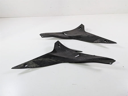 2018 Aprilia RSV4 RR Carbon Fiber Tank Triangle Fairing Covers Set 2B005961 {{ shop.shopifyCountryName }} - Mototech271
