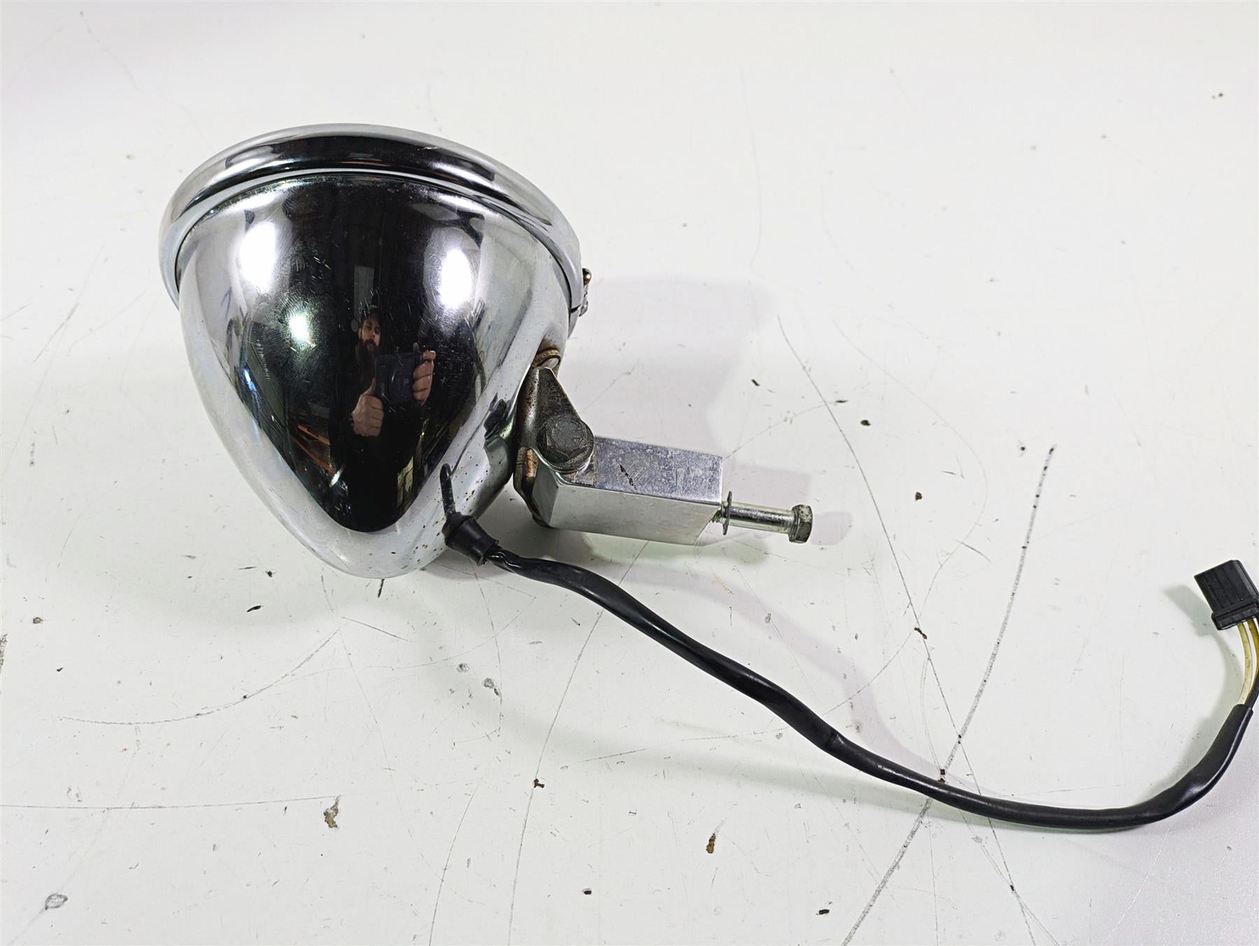 2007 Harley FXDWG Dyna Wide Glide Led Headlight Head Light 5-3/4" 69691-06B {{ shop.shopifyCountryName }} - Mototech271